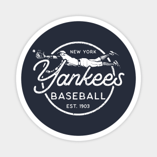 Yankees Catch Magnet